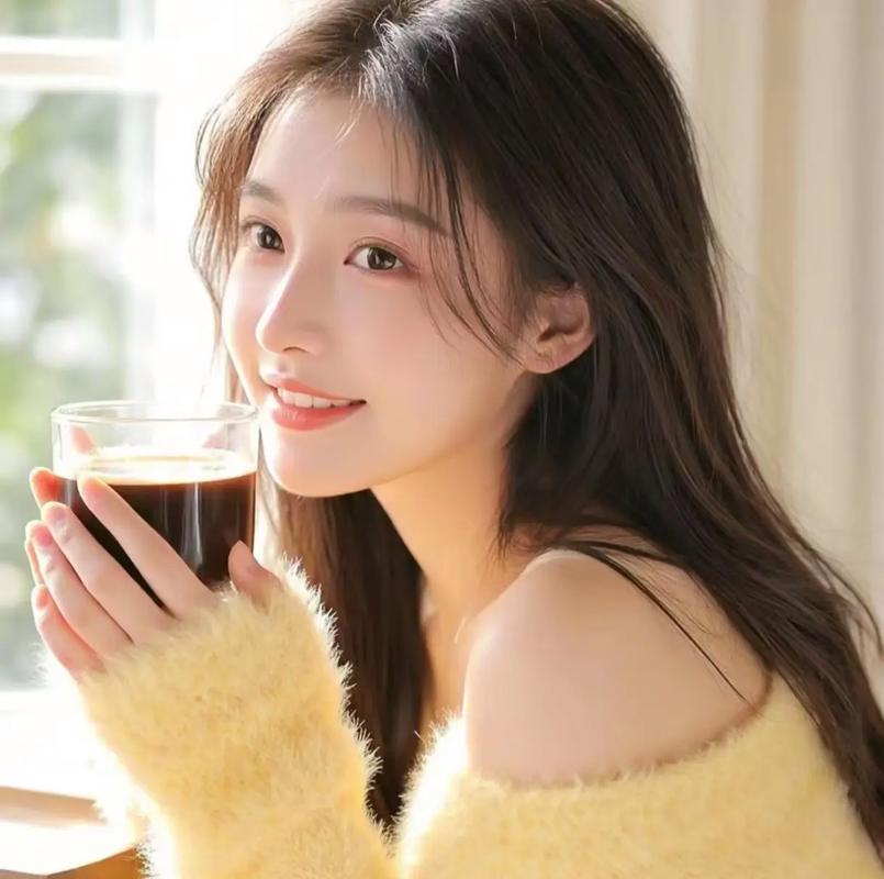 重庆一小镇现“刀片民宿”  最窄处仅56厘米